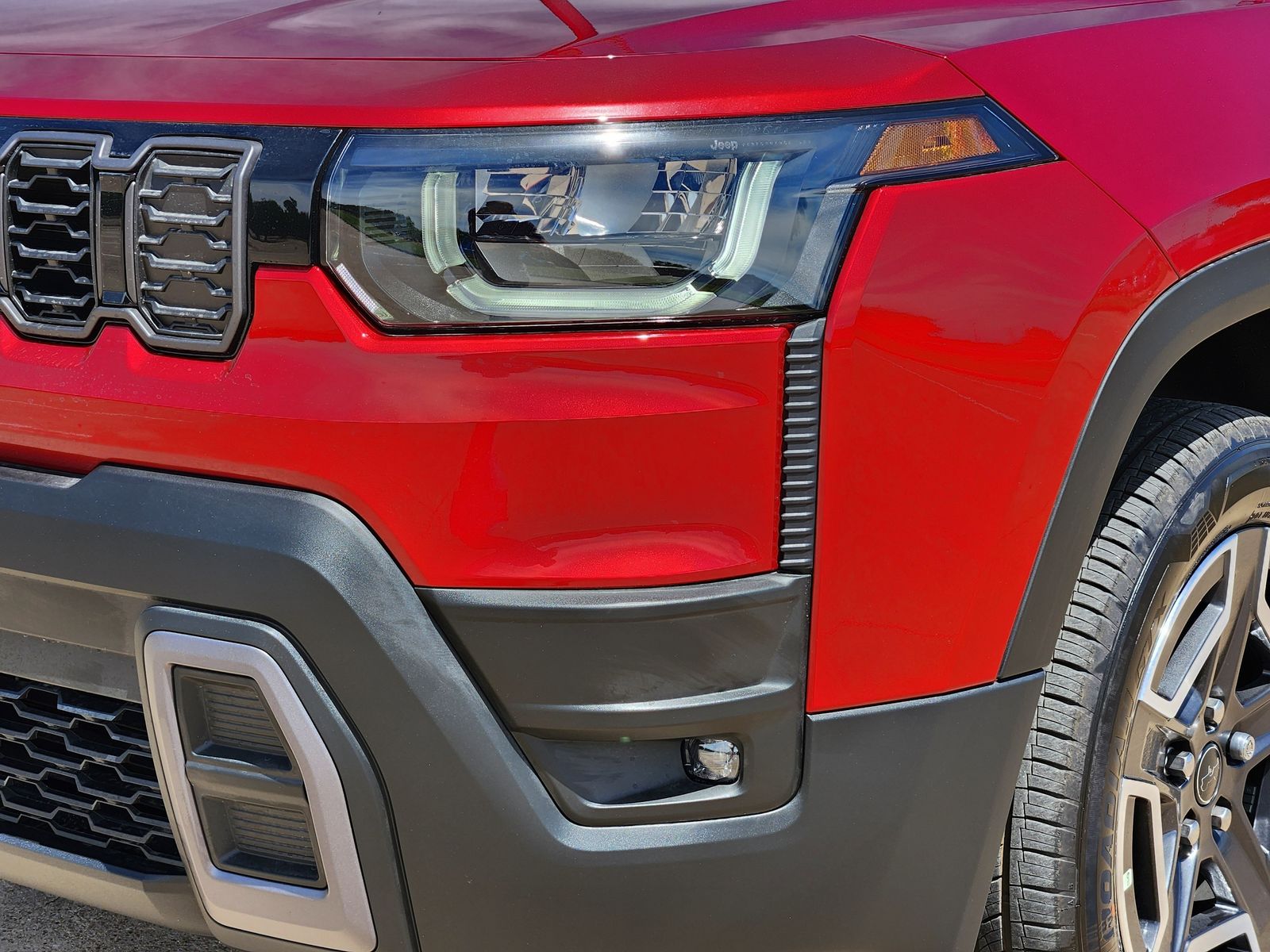 New 2026 Red Hot Pearlcoat Jeep LIMITED 4X4 image 10