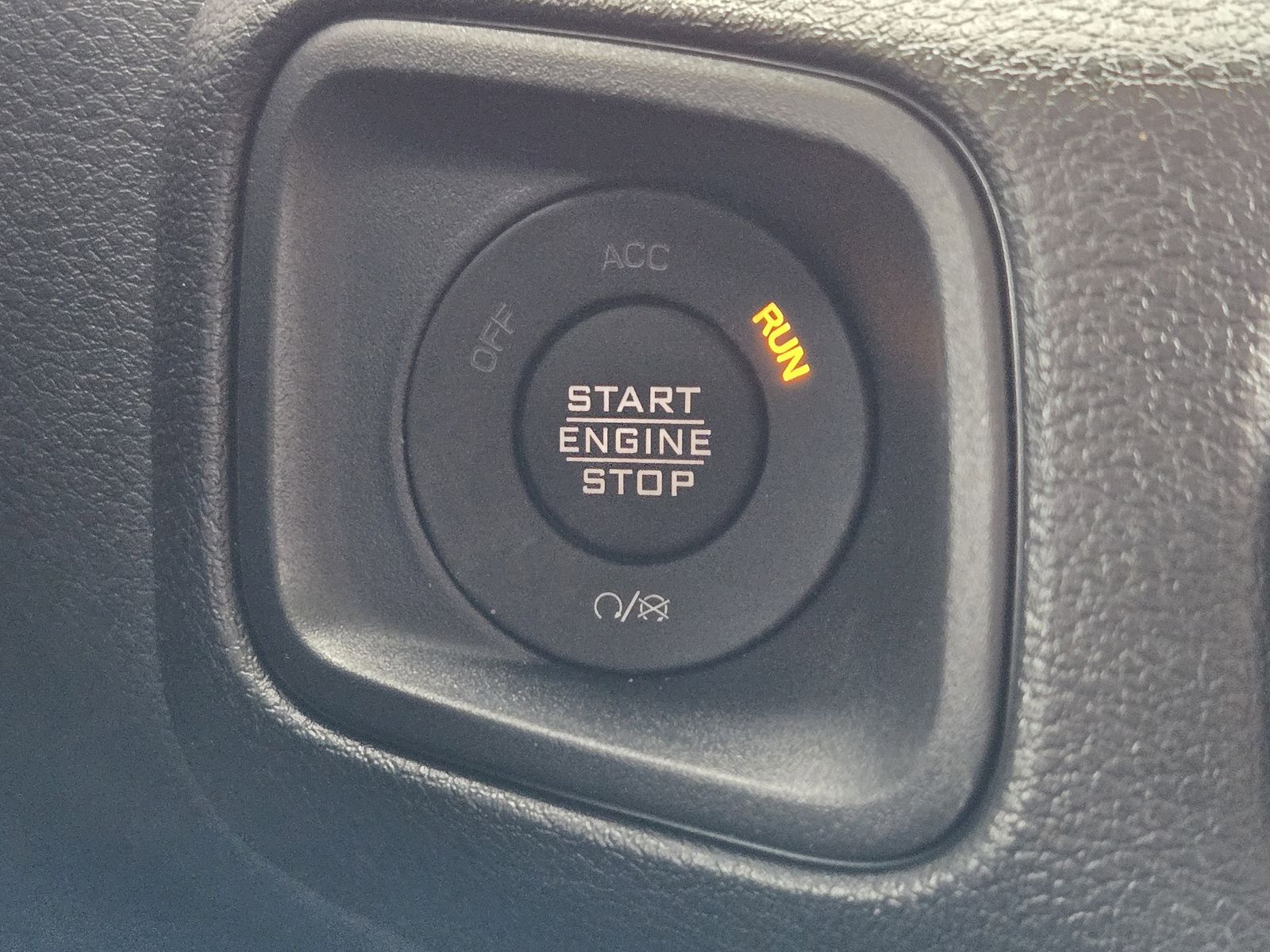 New 2026 41 Jeep 2-DOOR SPORT image 22