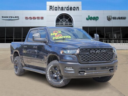 2026 Ram 1500 WARLOCK CREW CAB 4X4 5'7 BOX Pickup