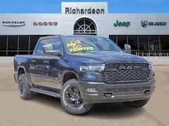 2026 Ram 1500 WARLOCK CREW CAB 4X4 5'7 BOX Pickup