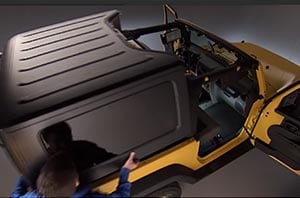 Video: How to Take Off the Hard Top on Your Jeep Wrangler