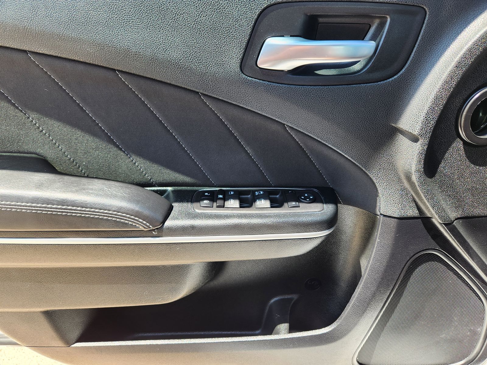 Used 2023 White Knuckle Dodge GT image 31