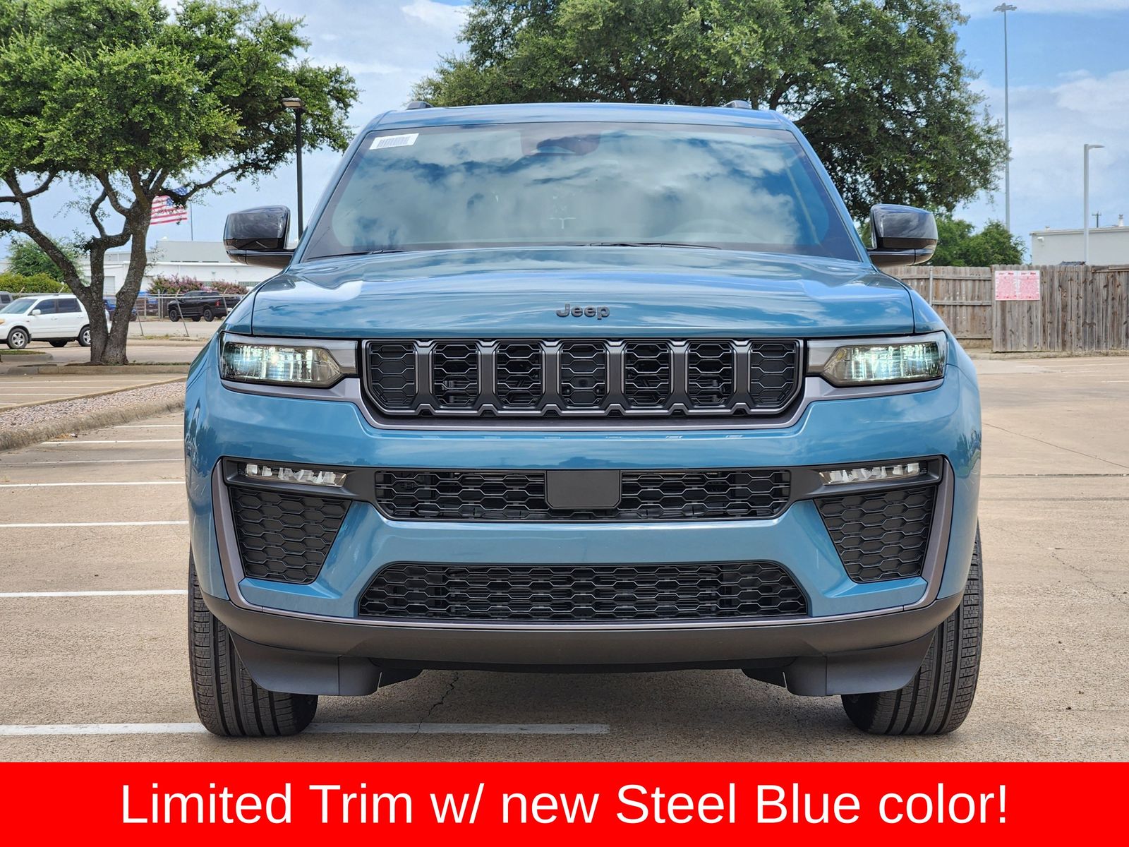 New 2026 Steel Blue Jeep L LIMITED 4X4 image 7