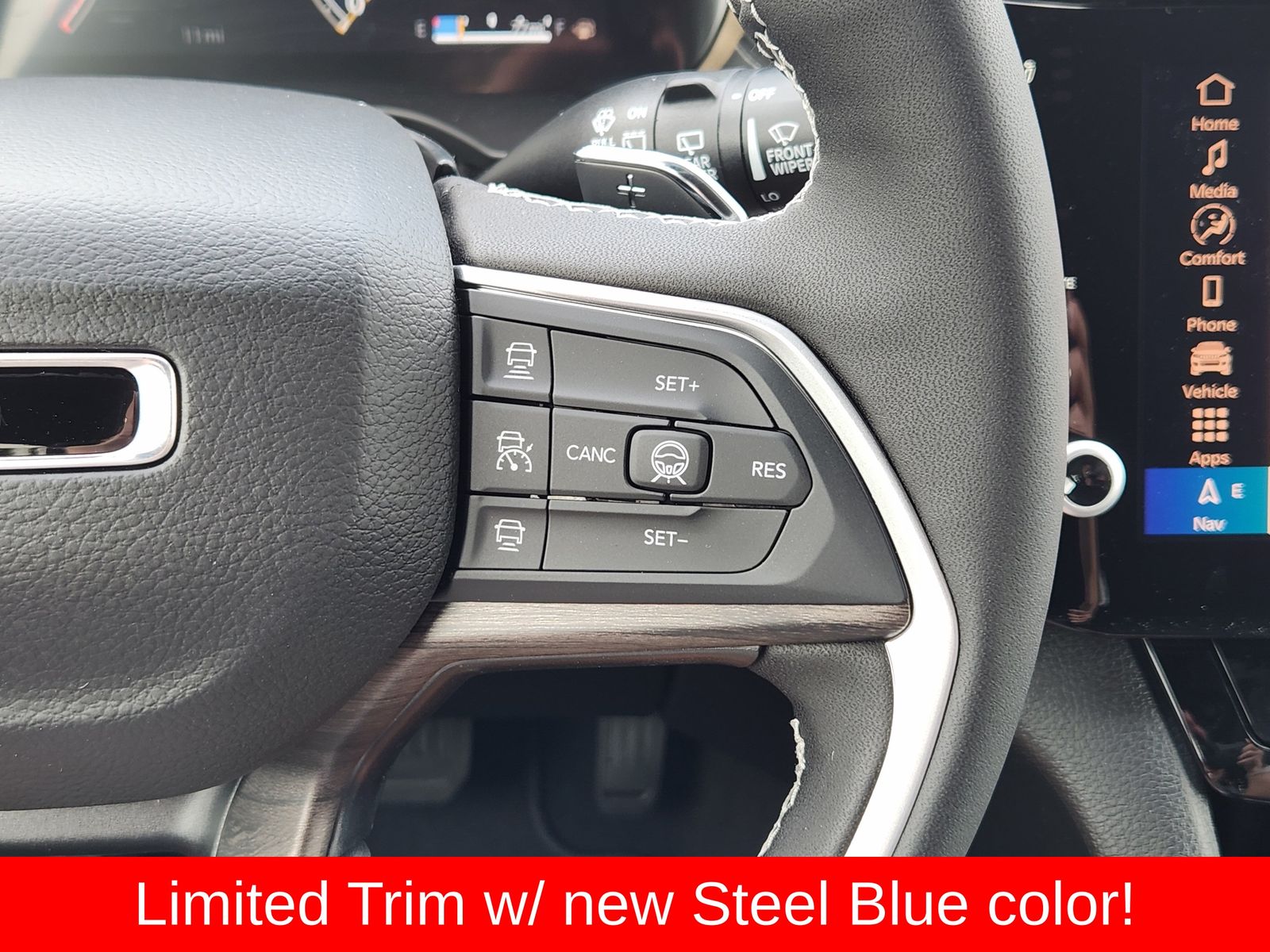 New 2026 Steel Blue Jeep L LIMITED 4X4 image 38