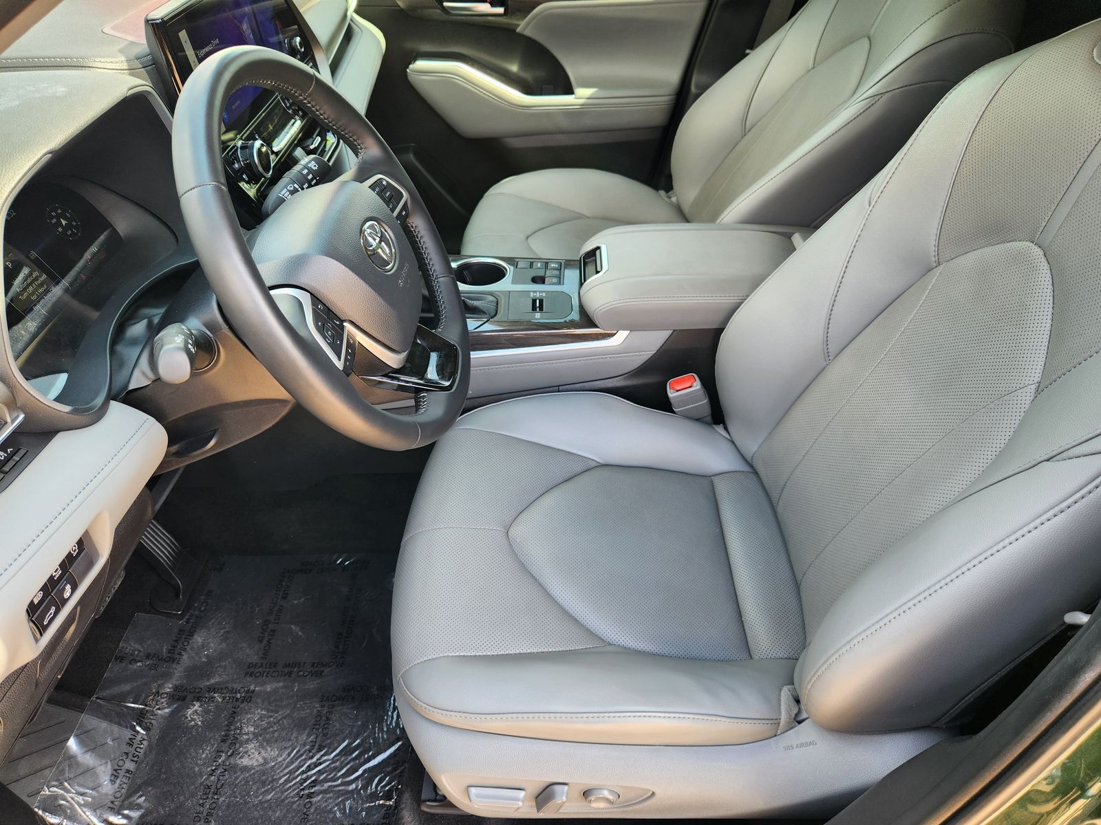 Used 2025 Cypress Toyota Limited image 20