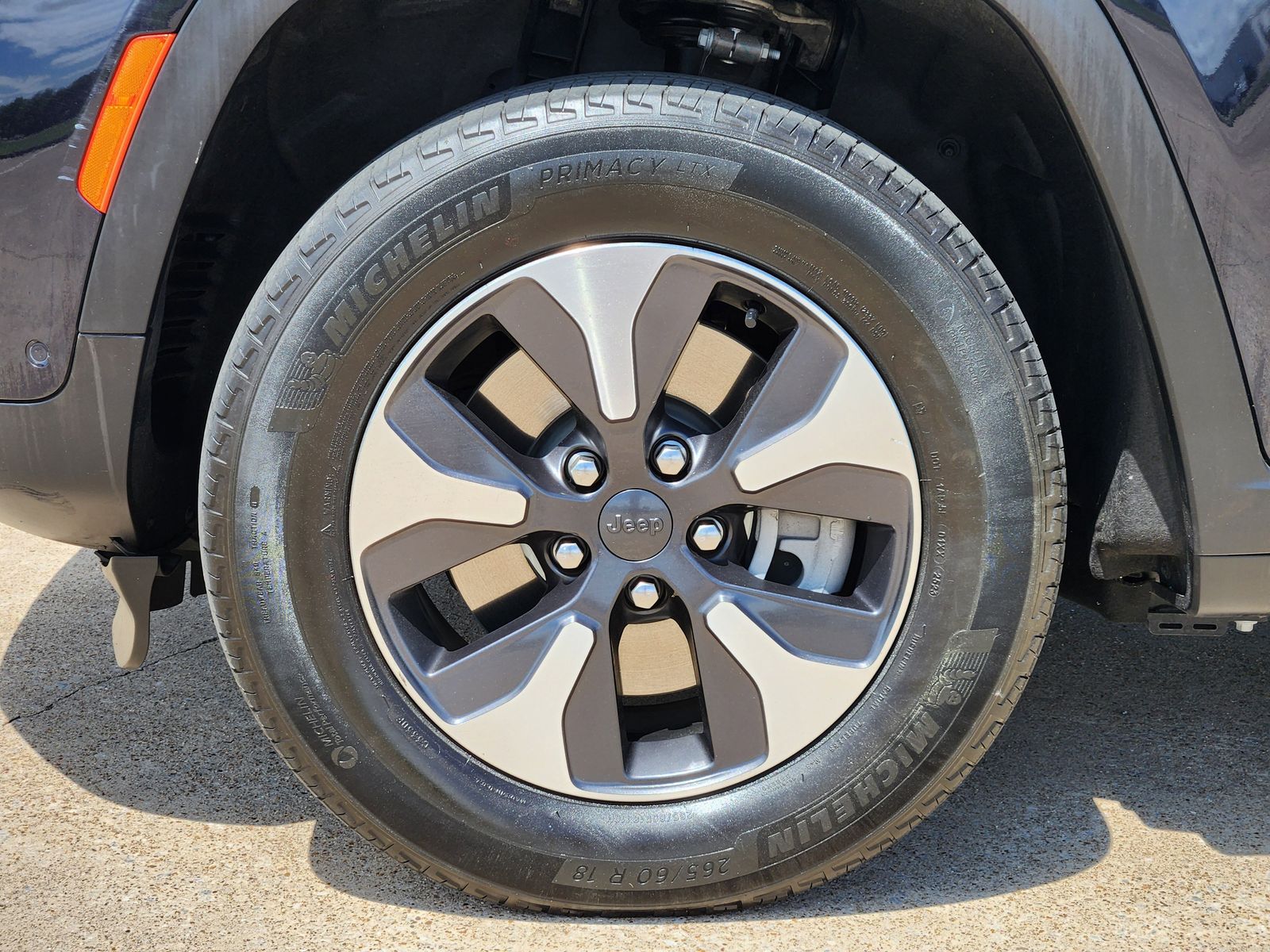 Used 2023 Midnight Sky Jeep Base image 20