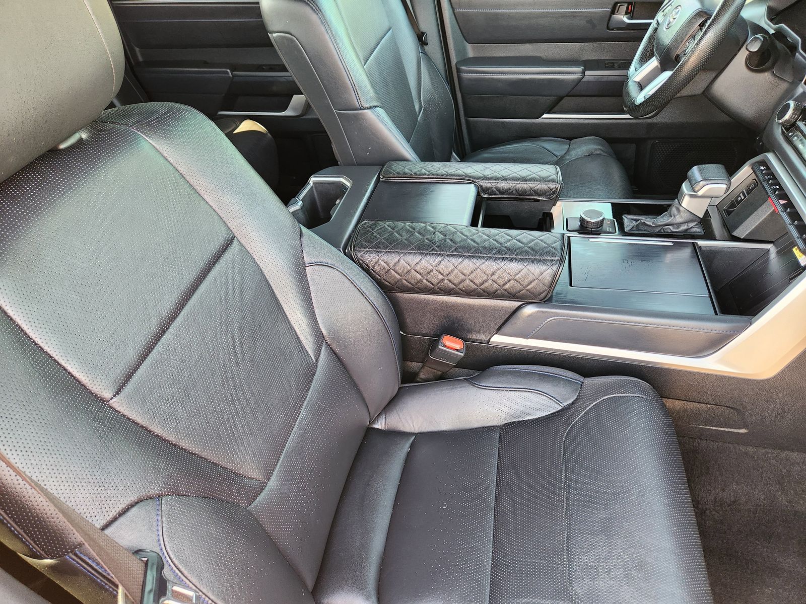 Used 2022 Midnight Black Toyota Platinum 3.5L V6 image 11