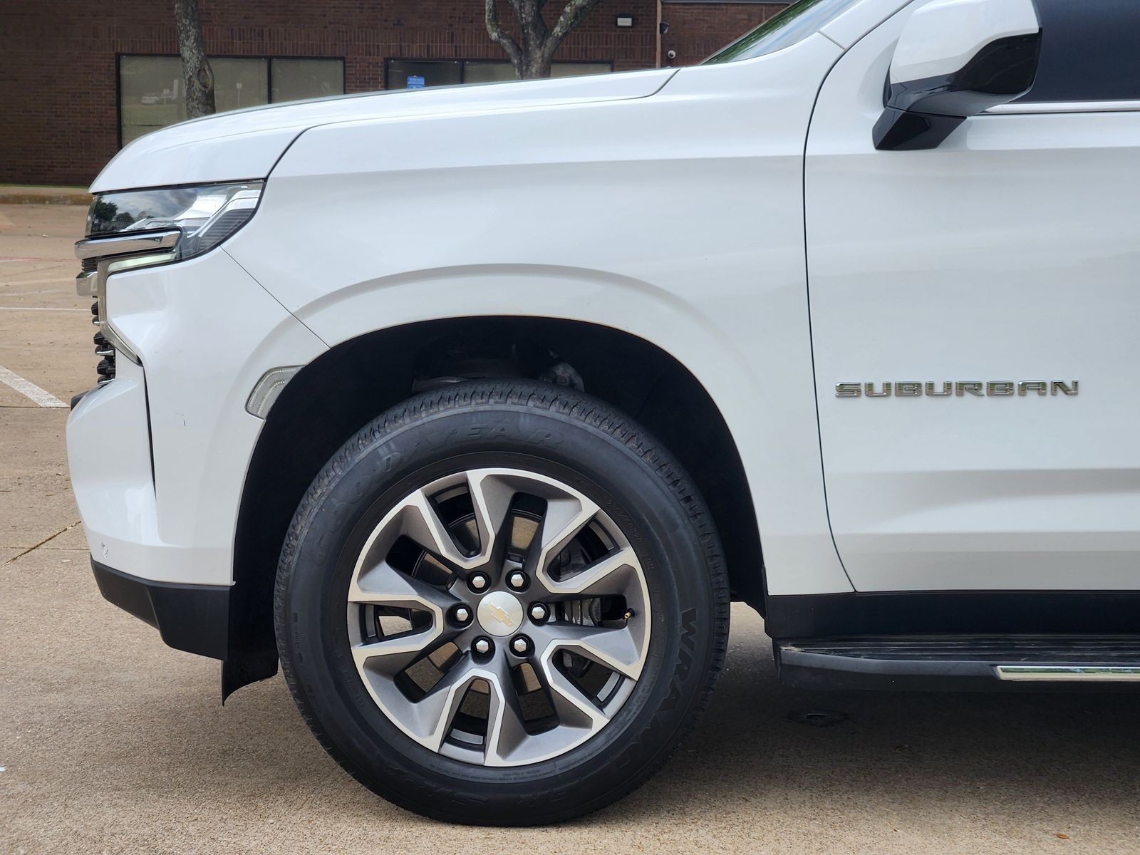 Used 2022 Summit White Chevrolet LT image 15