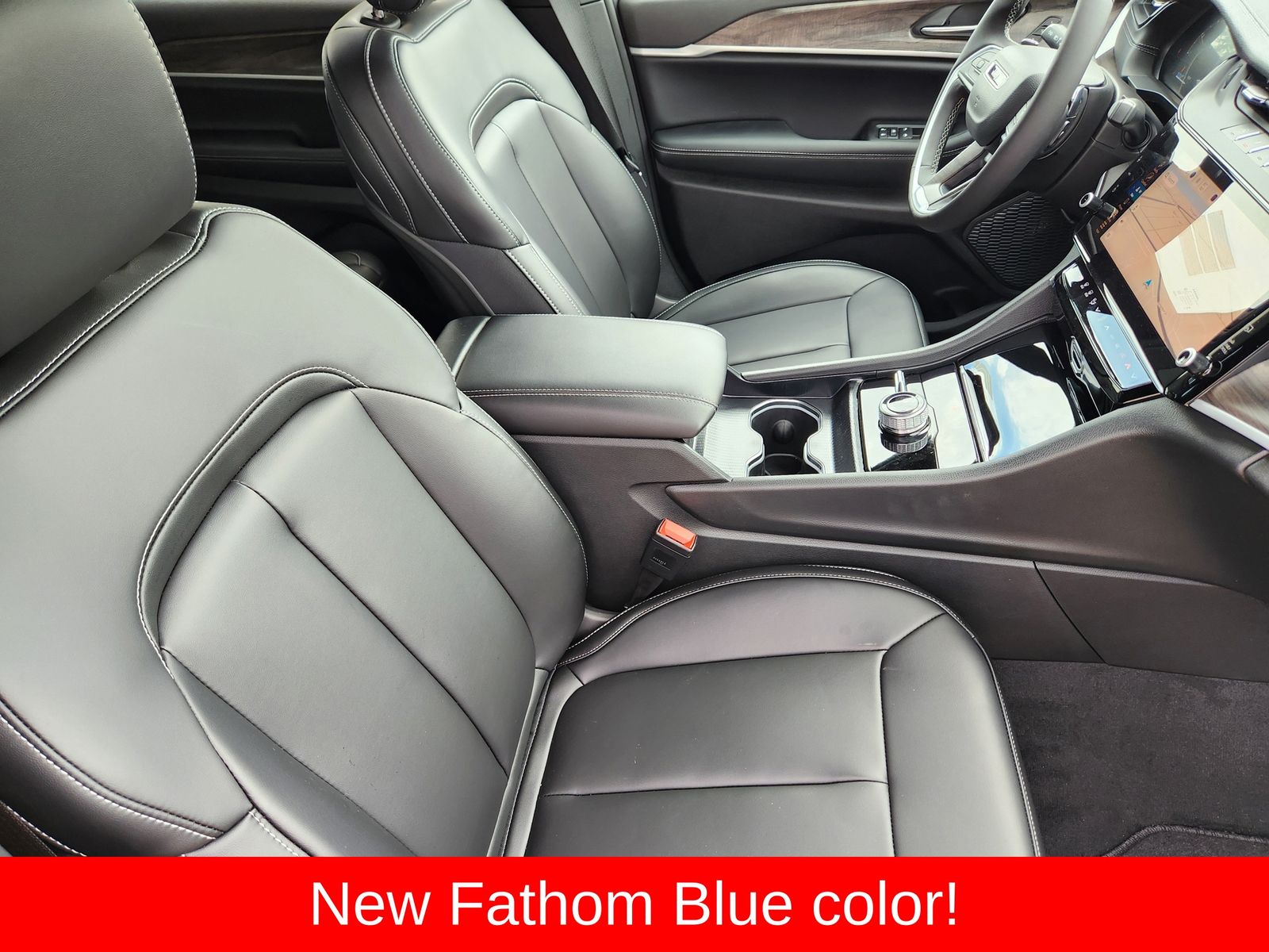 New 2026 Fathom Blue Pearlcoat Jeep L LIMITED 4X4 image 23