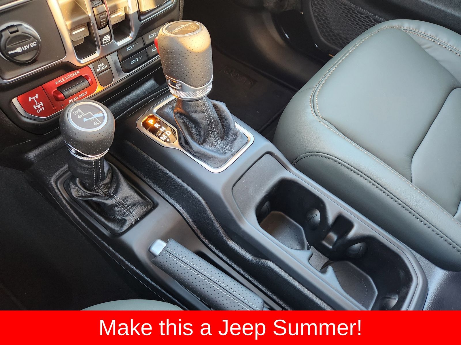 New 2026 Black Jeep MOJAVE 4X4 image 28