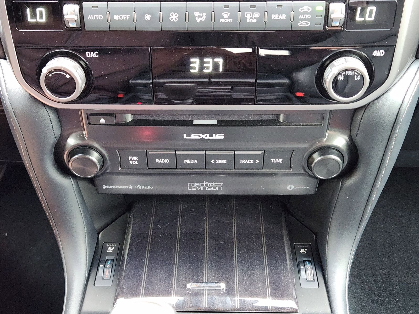 Used 2023 Nebula Gray Pearl Lexus  image 26