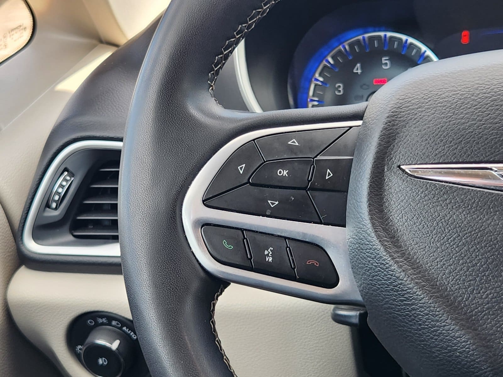 Used 2023 Silver Mist Chrysler Touring L image 35