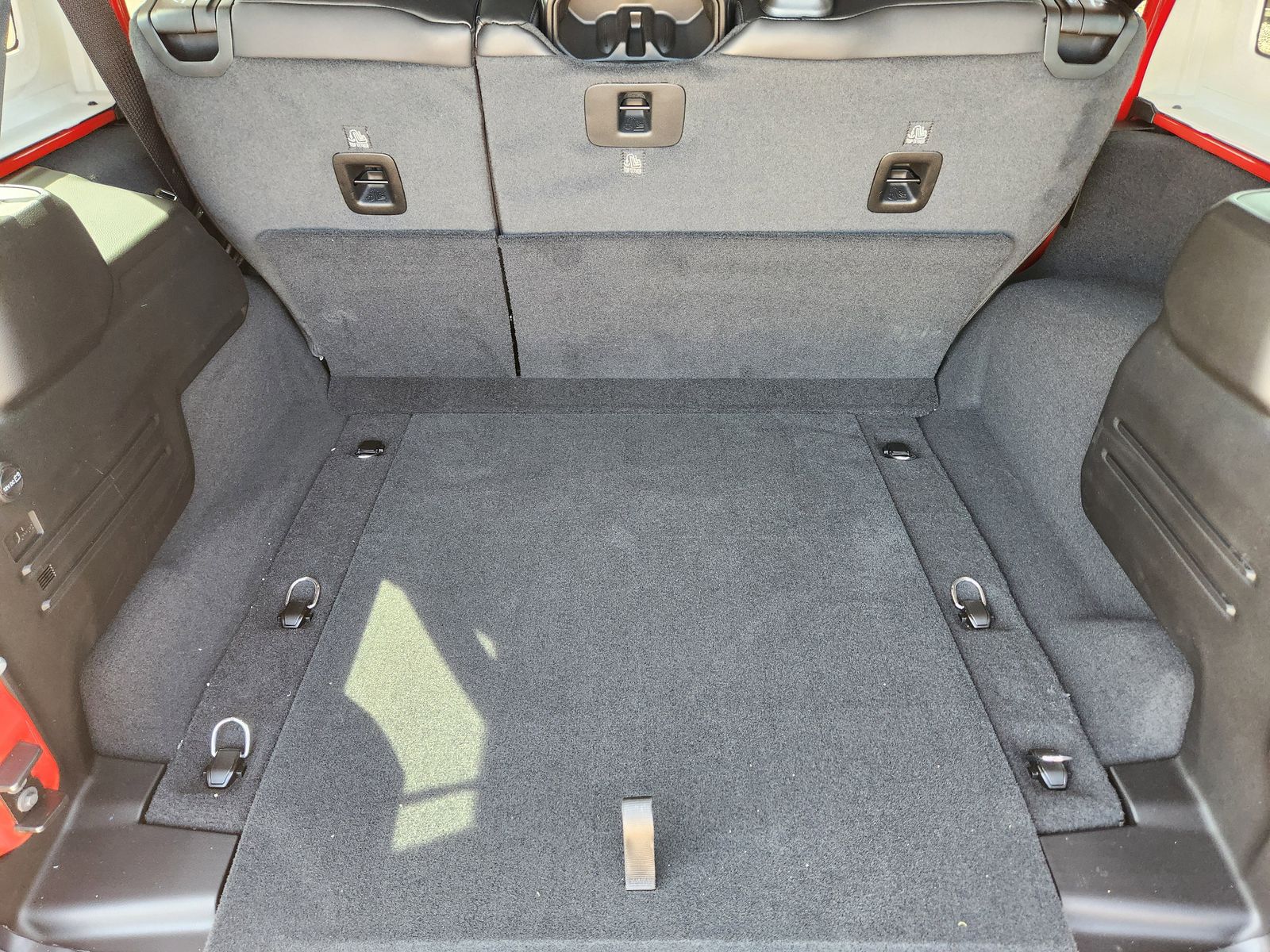 New 2026 Firecracker Red Jeep 4-DOOR RUBICON image 40