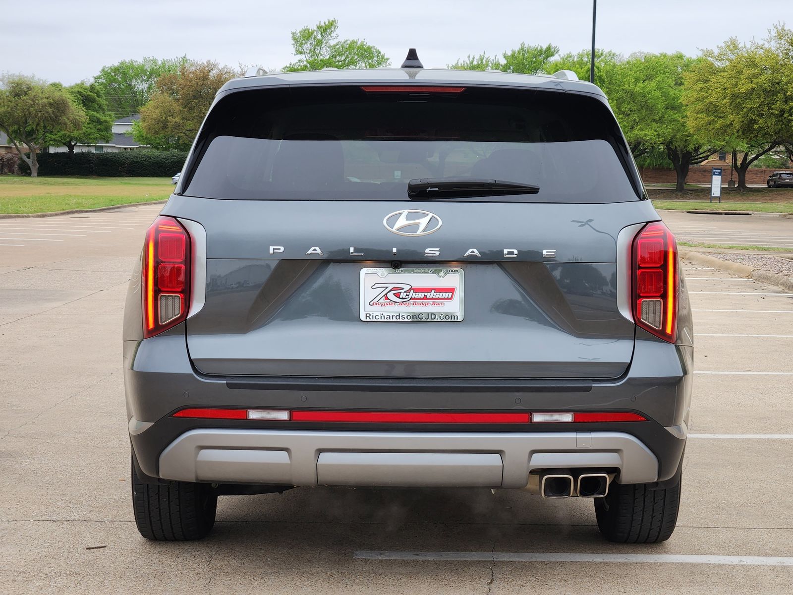 Used 2023 Steel Graphite Hyundai SEL image 5