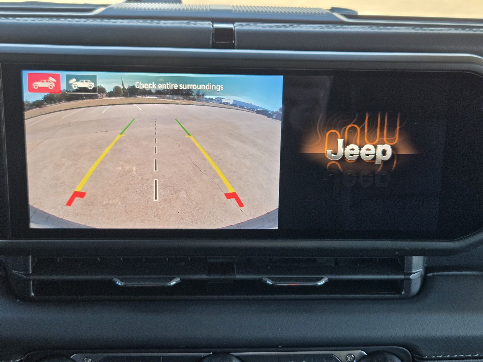 New 2026 Bright White Jeep 4-DOOR SAHARA image 18