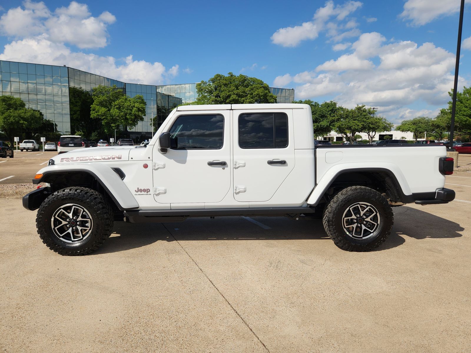 New 2026 Bright White Jeep RUBICON 4X4 image 3
