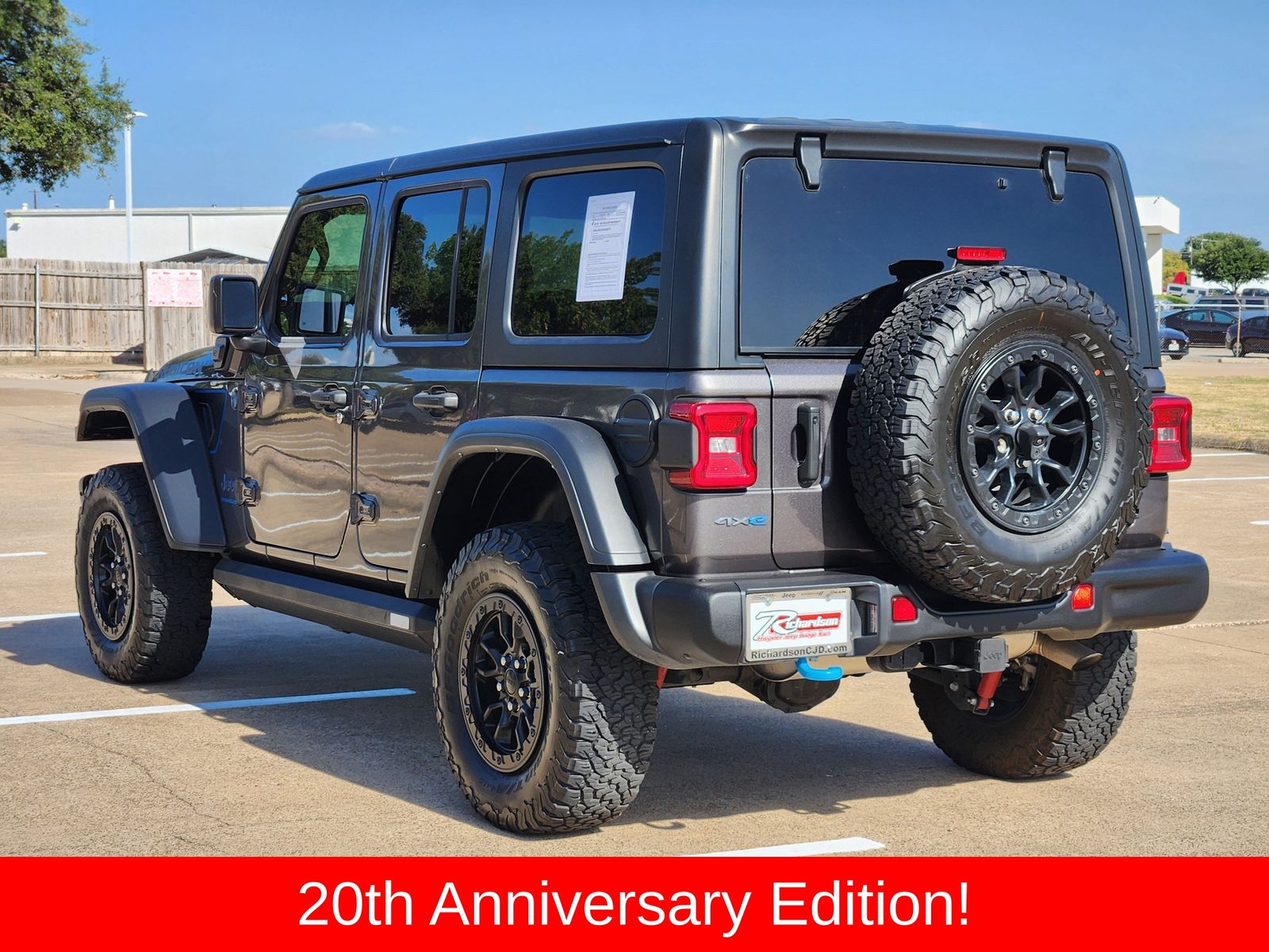 Certified Used 2023 Granite Crystal Jeep Rubicon image 4
