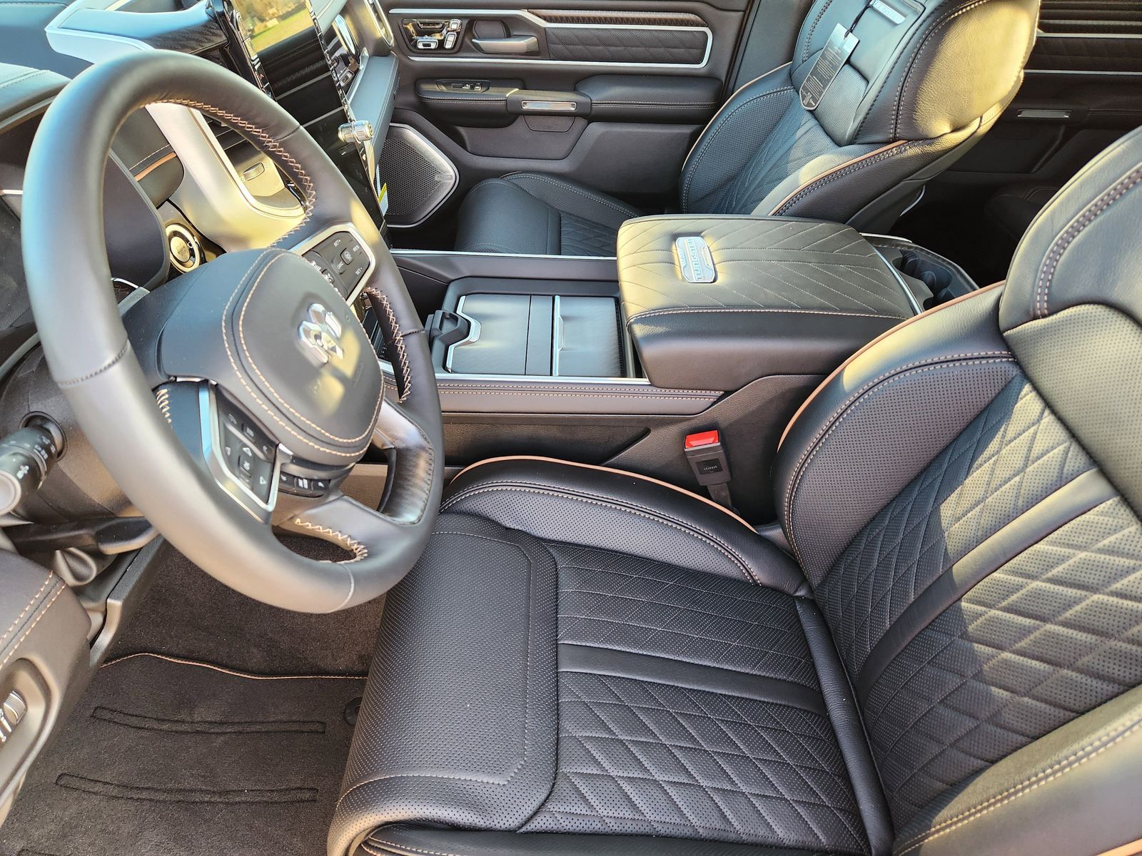 New 2026 Ivory White Tri-Coat Pearlcoat Ram TUNGSTEN CREW CAB 4X4 image 15