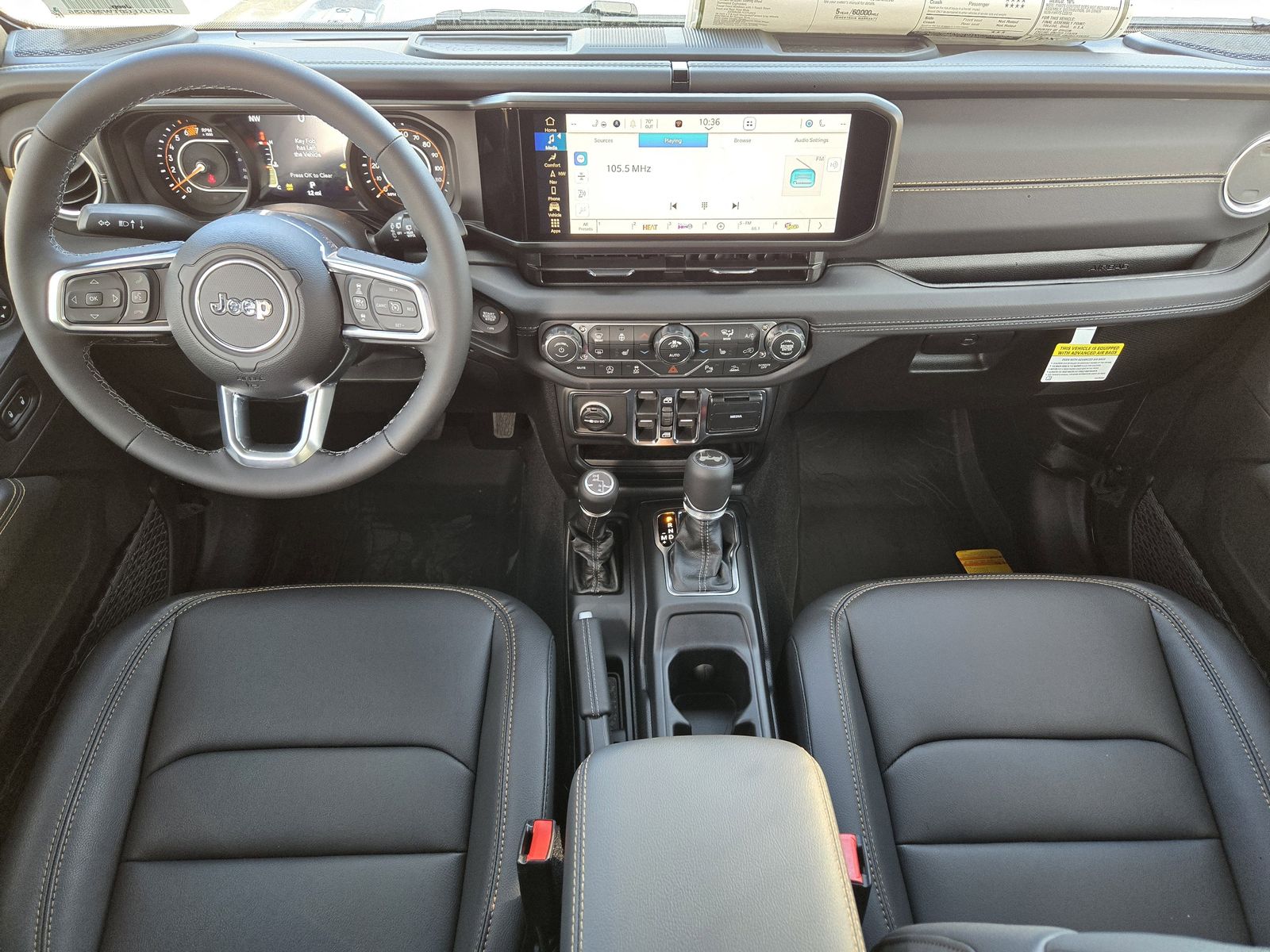 New 2026 Granite Crystal Jeep 4-DOOR SAHARA image 26