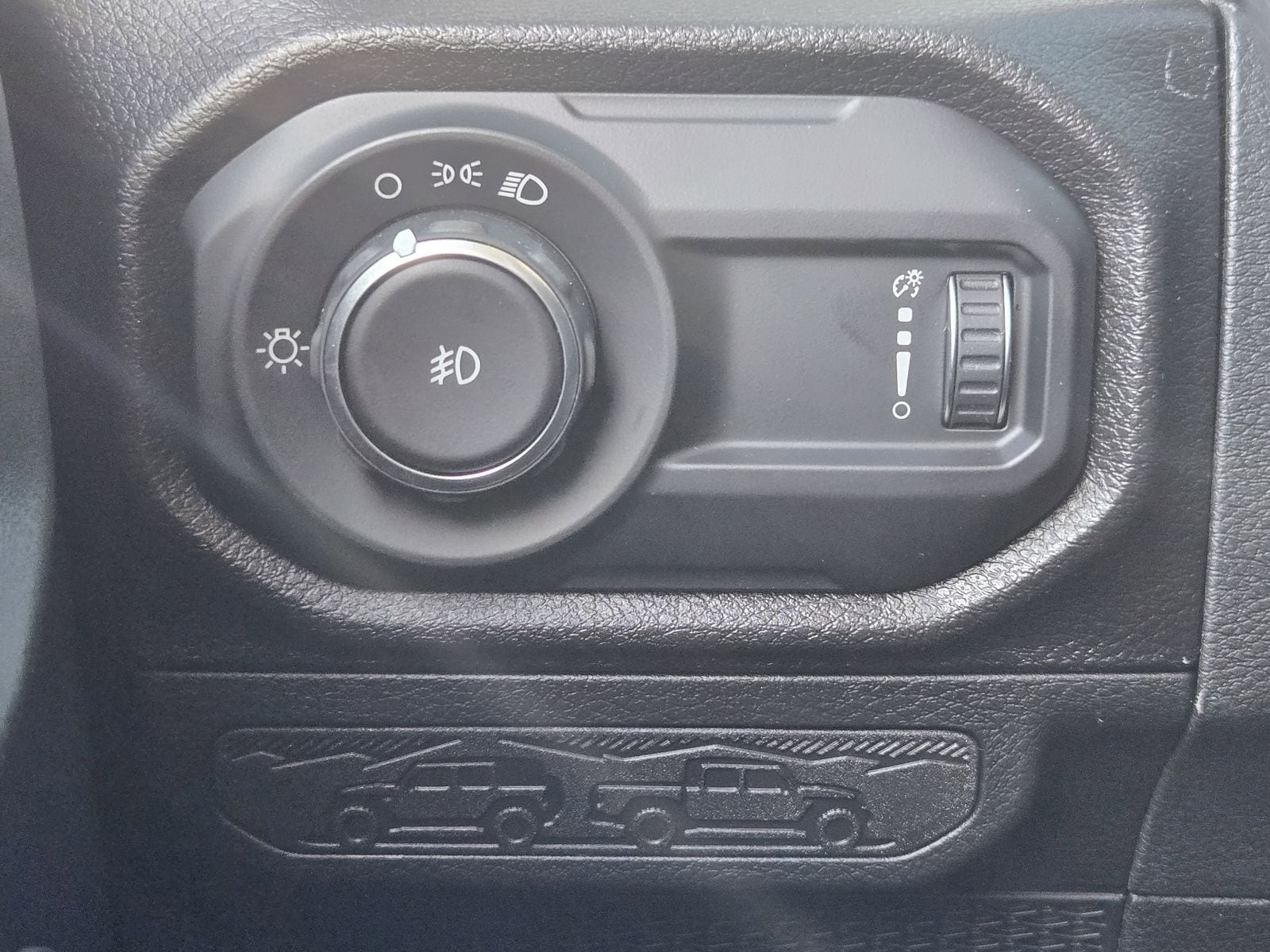 New 2026 41 Jeep 4-DOOR SPORT image 24