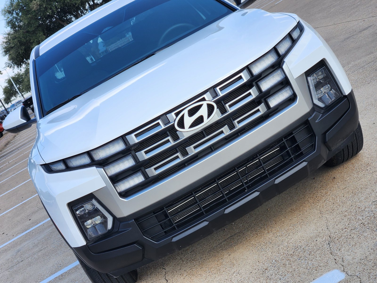 Used 2025 Atlas White Hyundai SE image 12