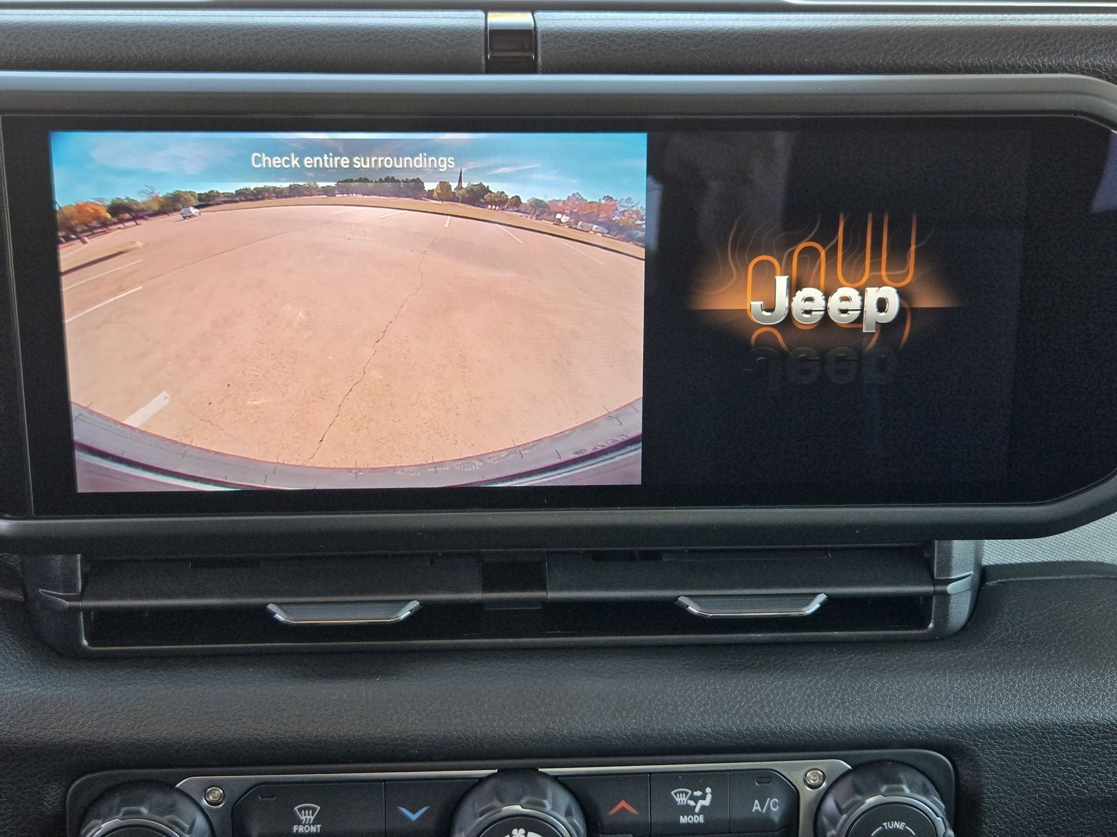 New 2026 41 Jeep 4-DOOR SPORT image 19