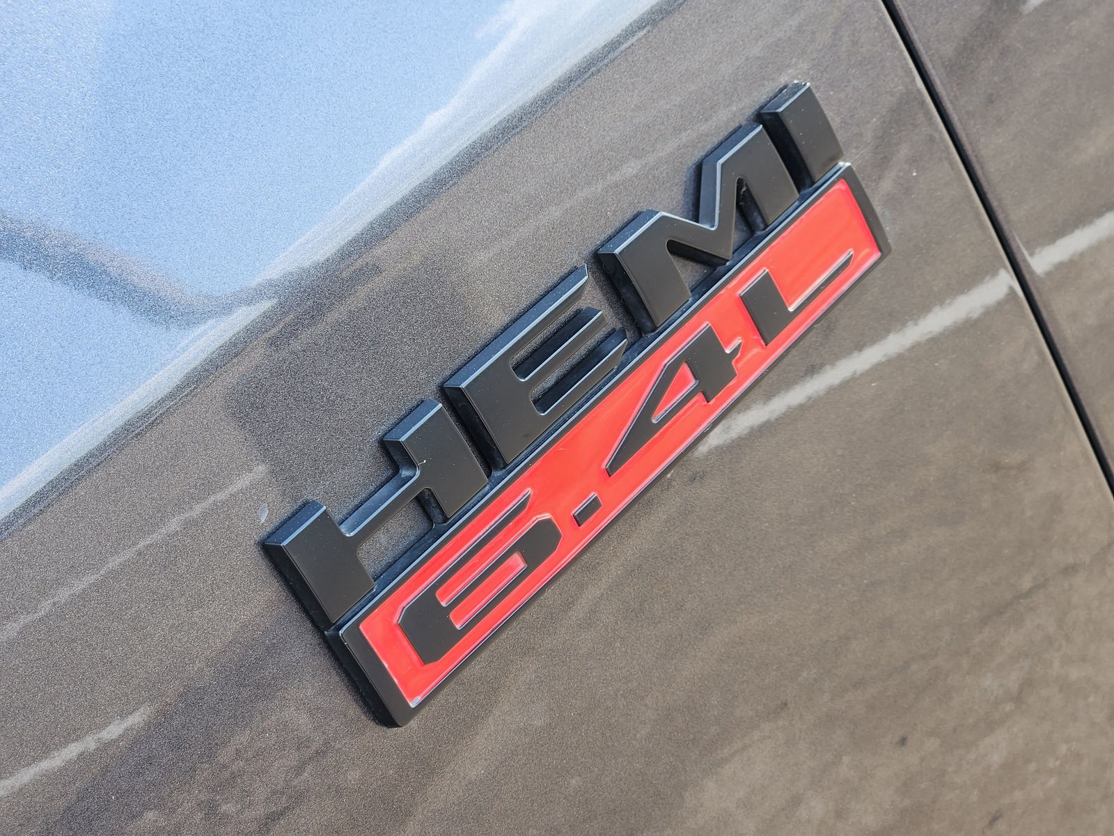 Used 2022 Granite Crystal Ram Laramie image 21