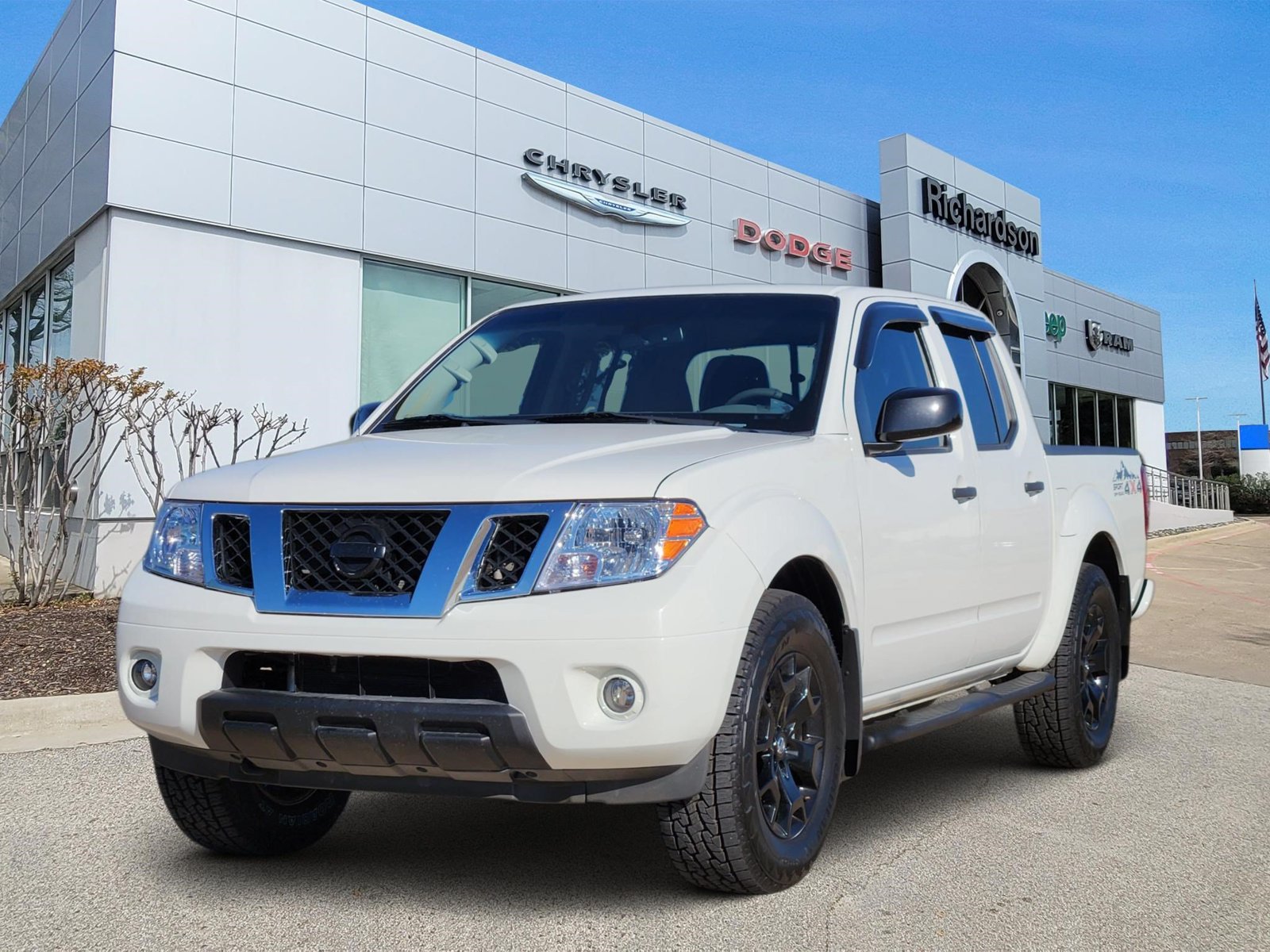 Used 2020 Nissan Frontier SV Truck Crew Cab