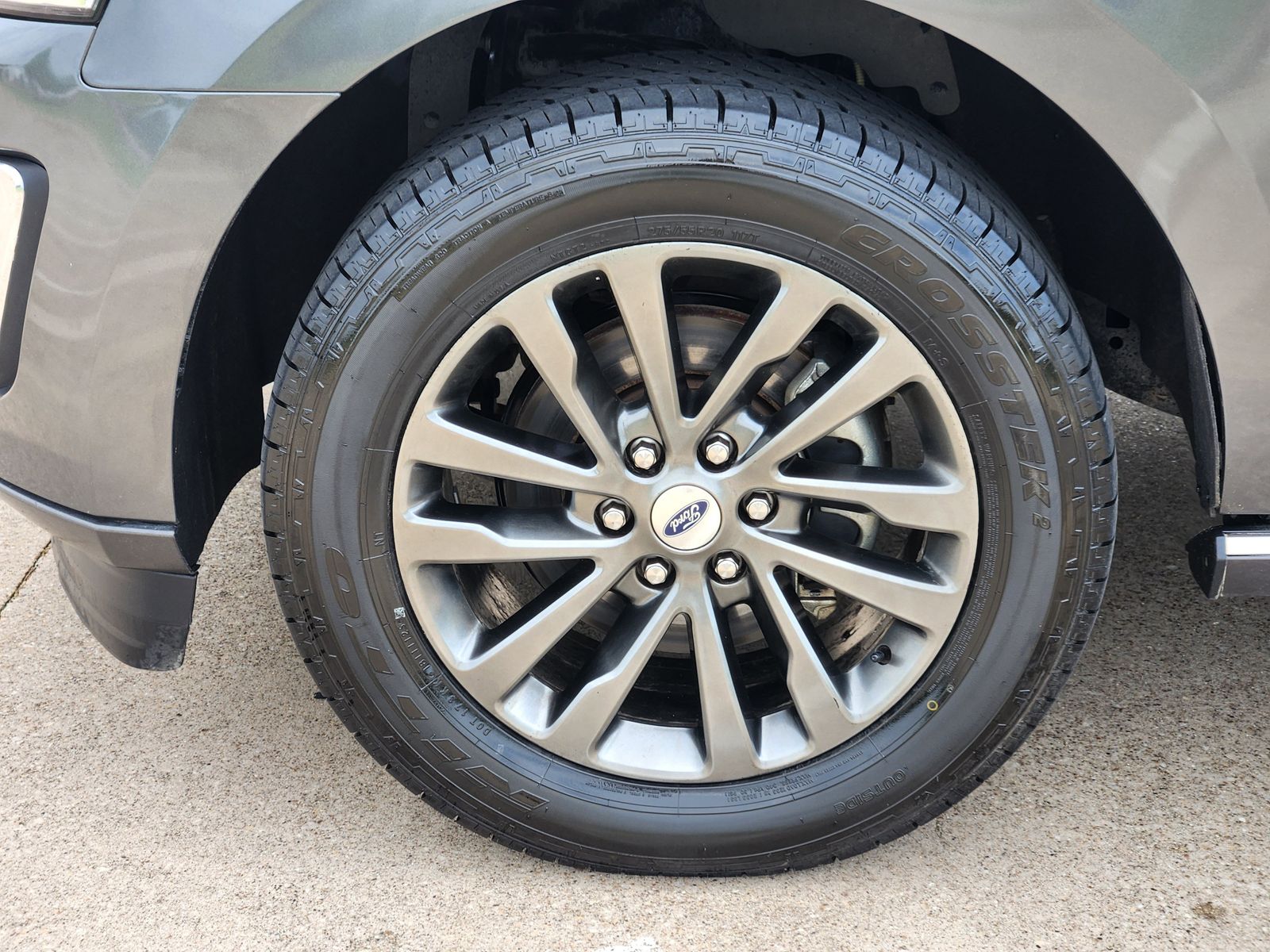 Used 2020 Magnetic Ford Limited image 16