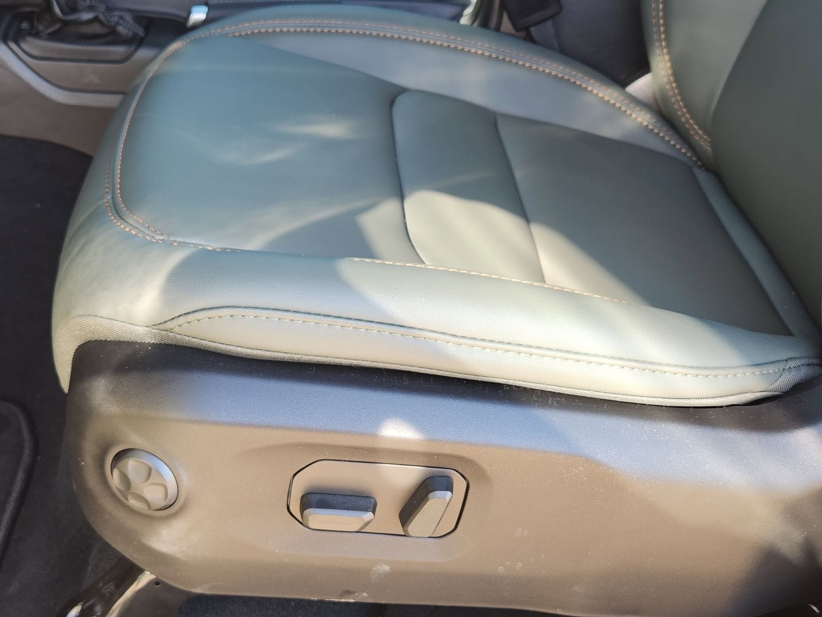 New 2026 41 Jeep MOJAVE 4X4 image 33