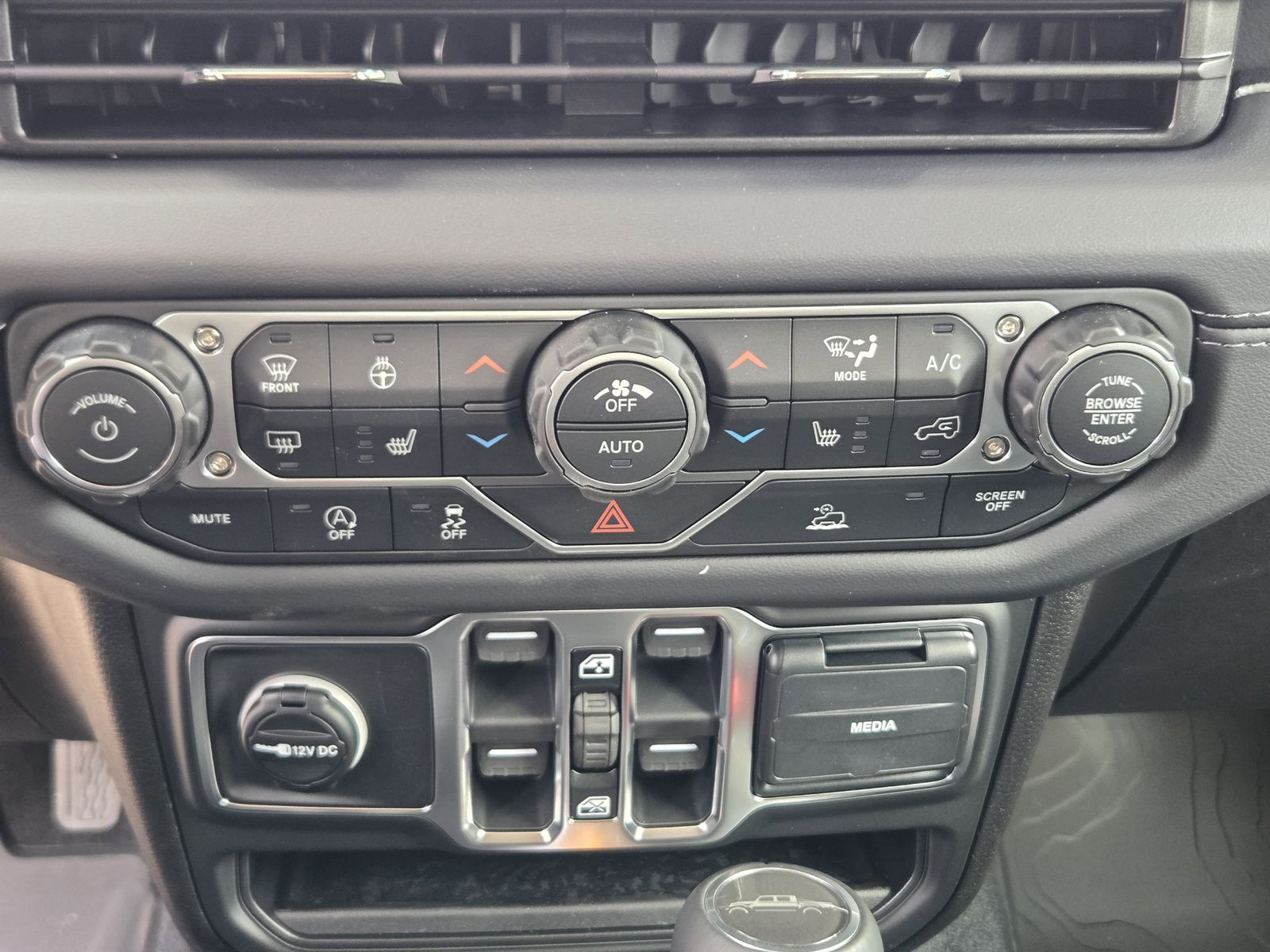 New 2026 Bright White Jeep TEXAS TRAIL 4X4 image 21