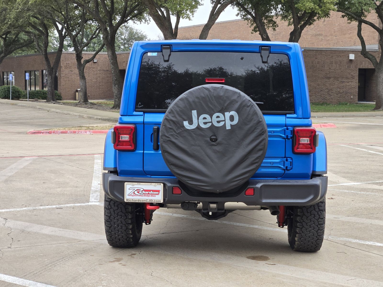 New 2026 Hydro Blue Pearlcoat Jeep 4-DOOR RUBICON image 6