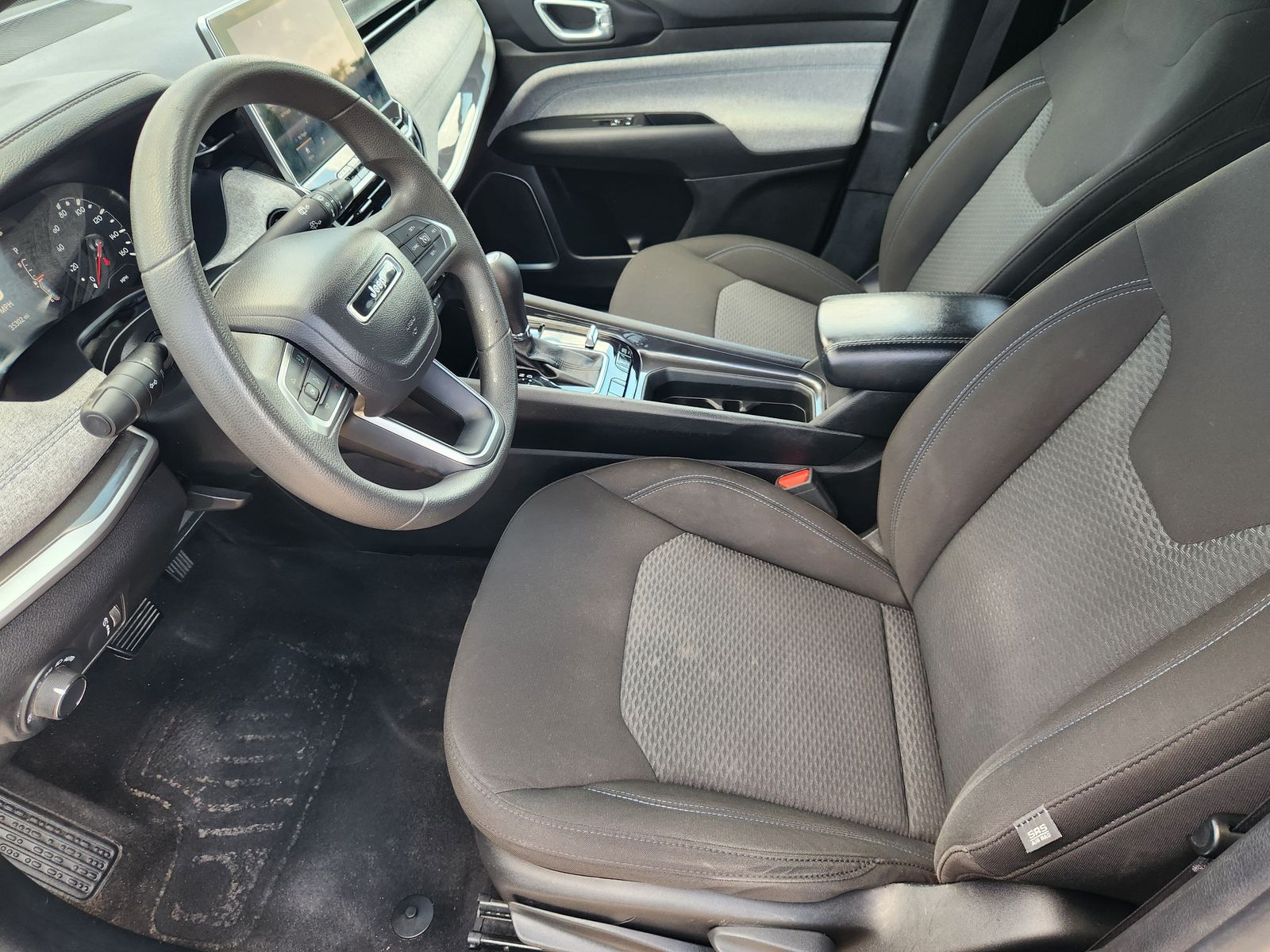 Used 2024 Silver Zynith Jeep Sport image 20