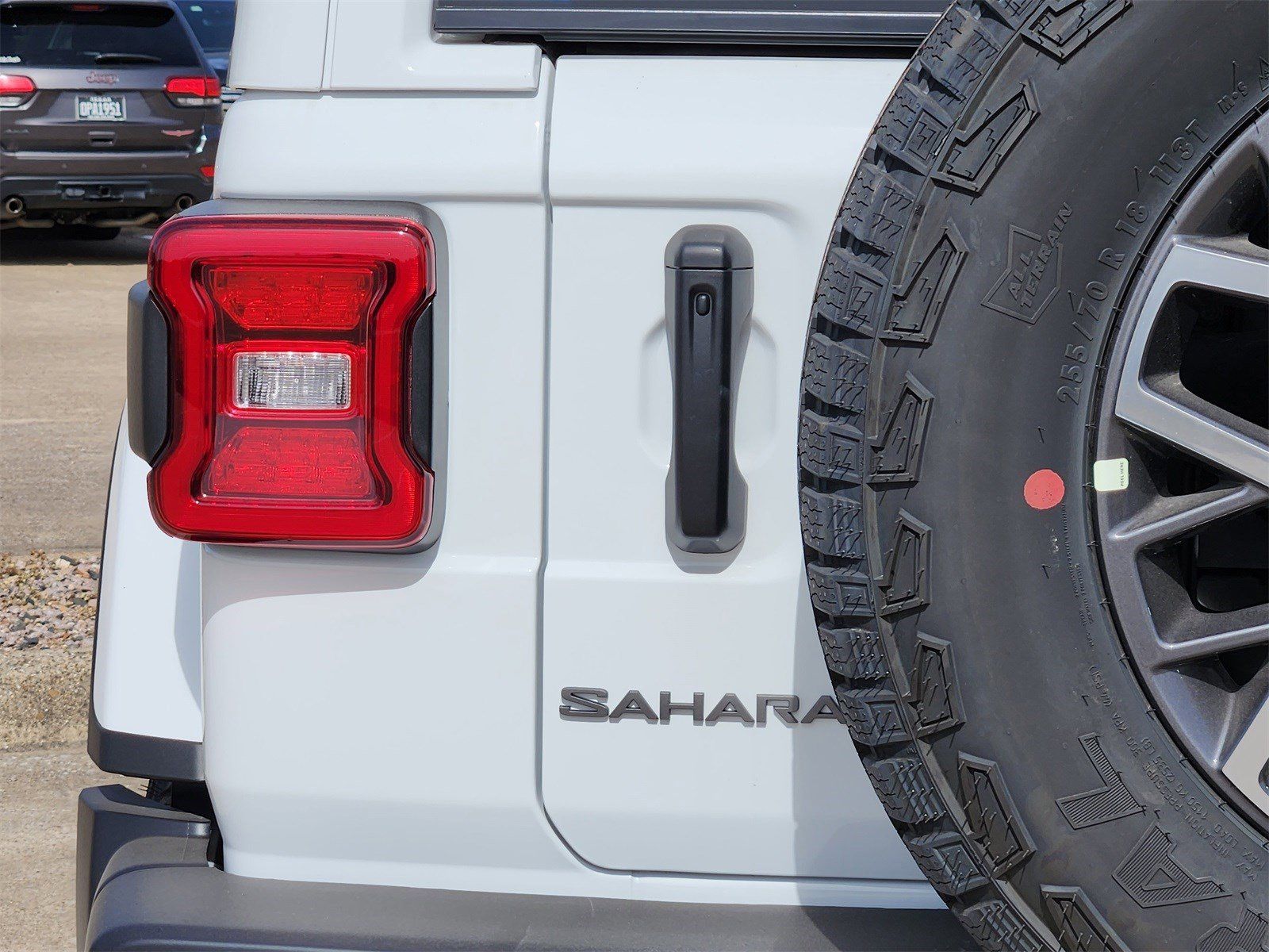 New 2026 Bright White Jeep 4-DOOR SAHARA image 15