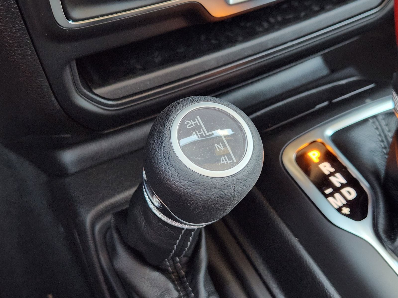 New 2026 Granite Crystal Jeep 2-DOOR SPORT image 28