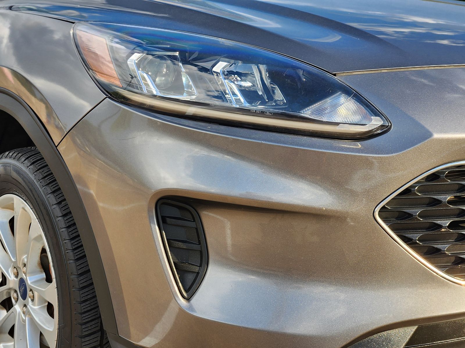 Used 2022 Carbonized Gray Ford SE image 9