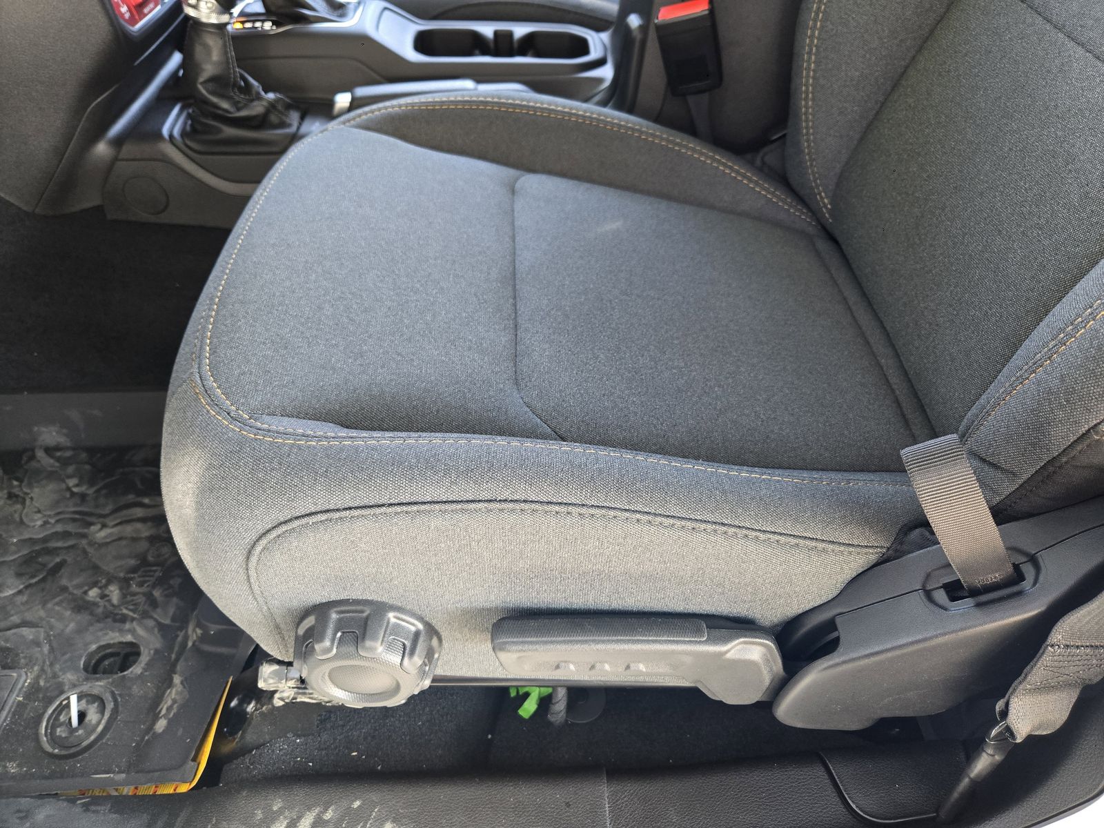 New 2026 Bright White Jeep 4-DOOR WILLYS image 25