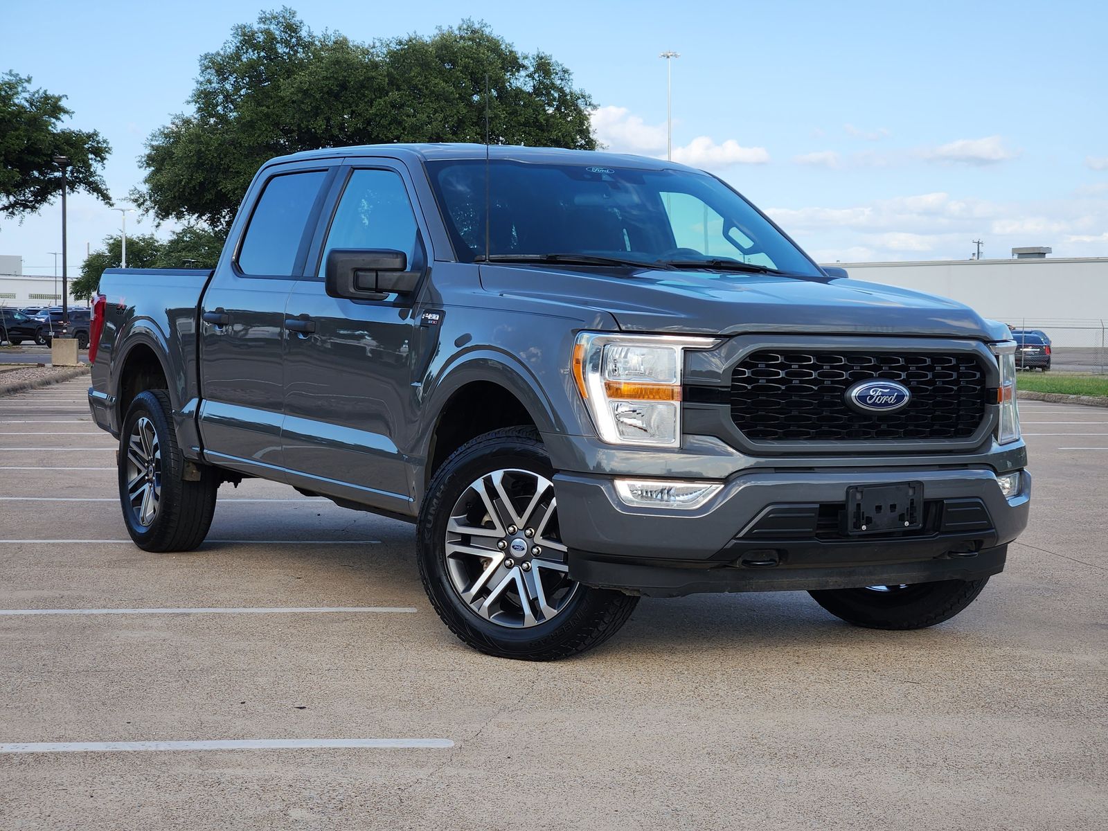 2021 Ford F-150 XL 4x4 SuperCrew 5-1/2 Box's photo