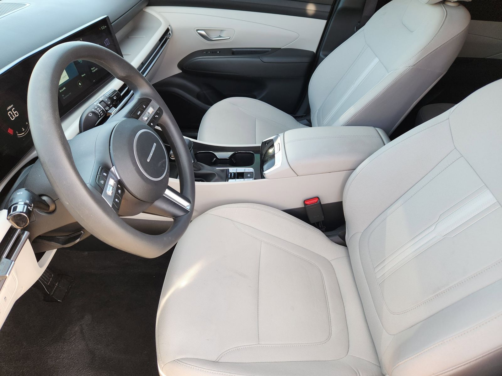 Used 2026 Hampton Gray Hyundai SEL image 21