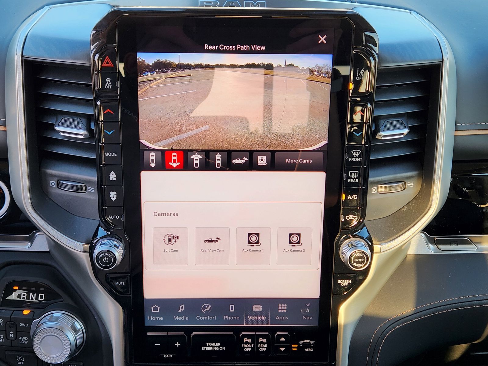 New 2026 Ivory White Tri-Coat Pearlcoat Ram TUNGSTEN CREW CAB 4X4 image 20