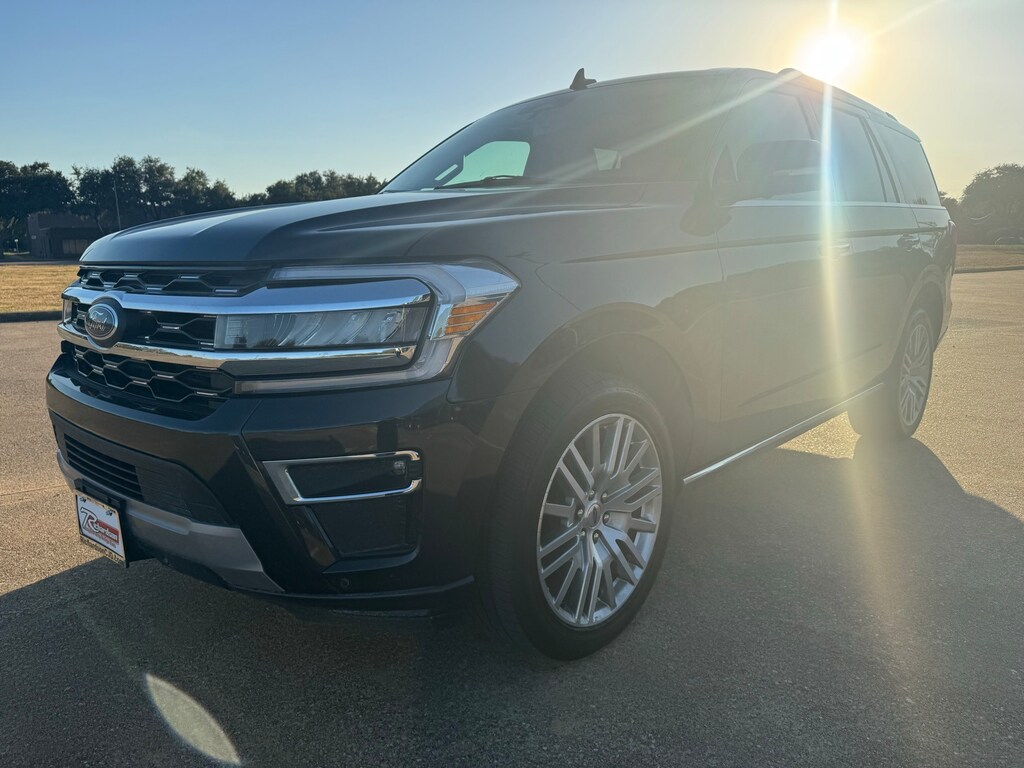 Used 2024 Ford Expedition Limited SUV