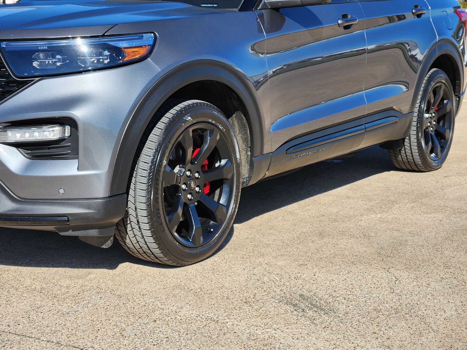 Used 2023 Carbonized Gray Ford ST image 12