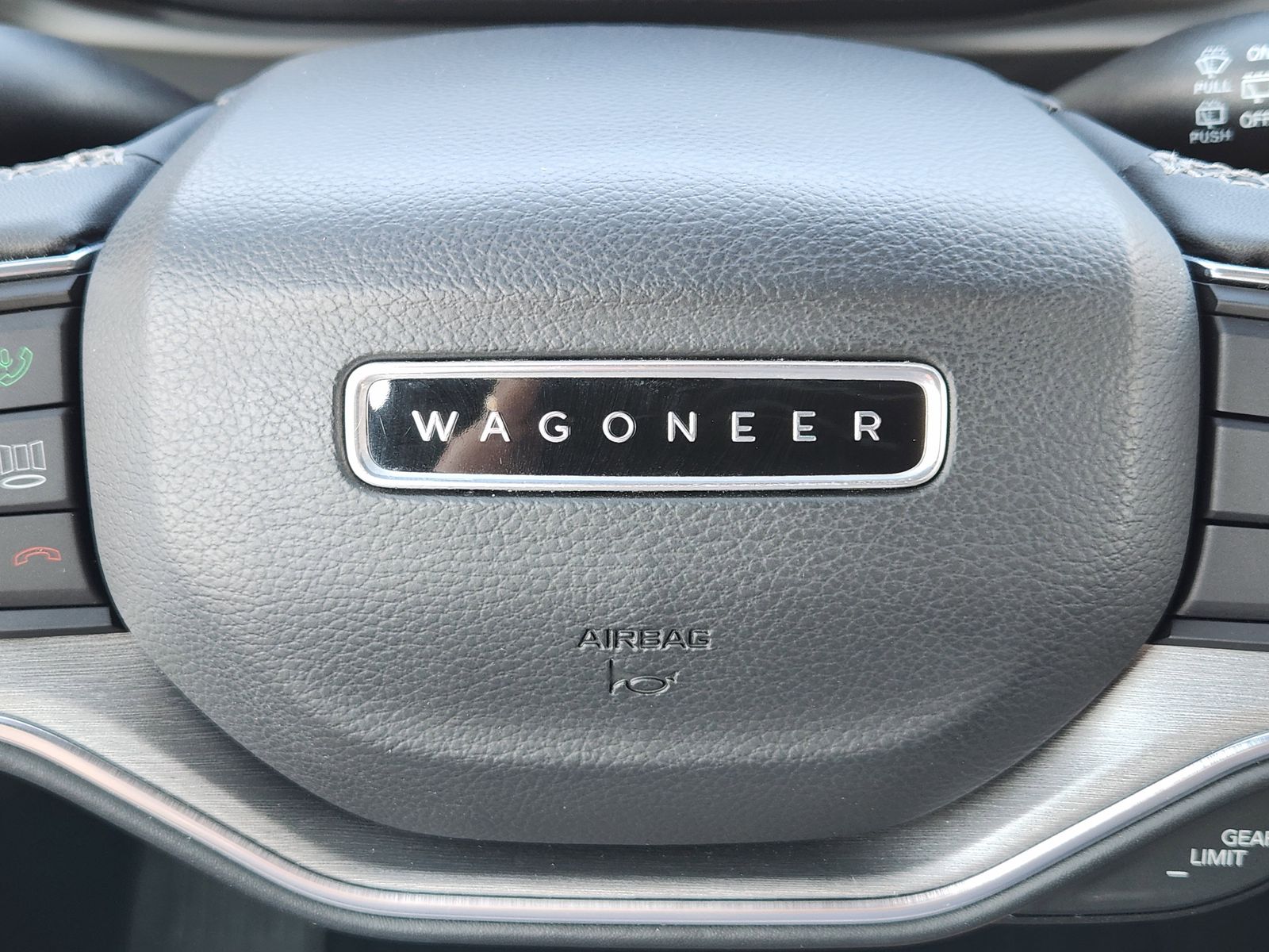 Used 2023 Diamond Black Crystal Pearlcoat Jeep Base image 37