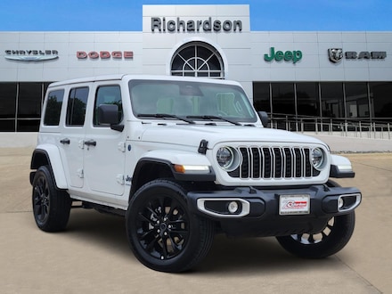 2025 Jeep Wrangler 4xe Sahara SUV