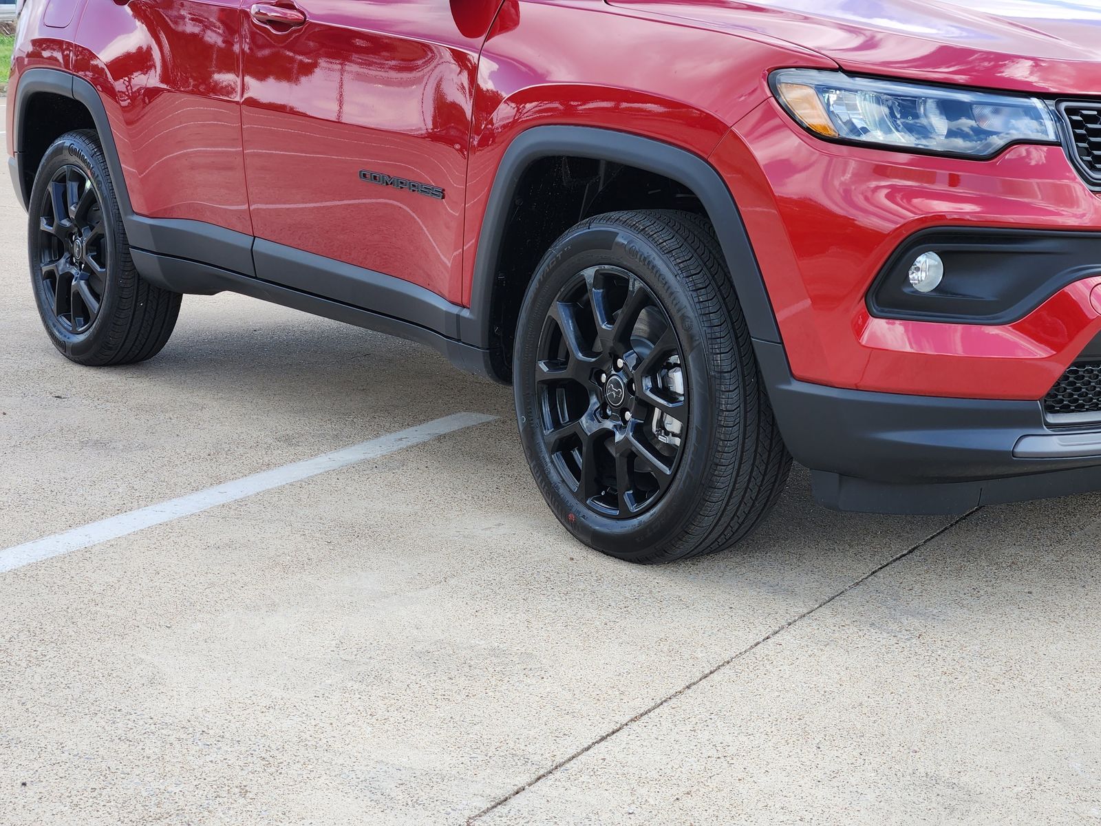 New 2026 Red Hot Pearlcoat Jeep LATITUDE ALTITUDE 4X4 image 11