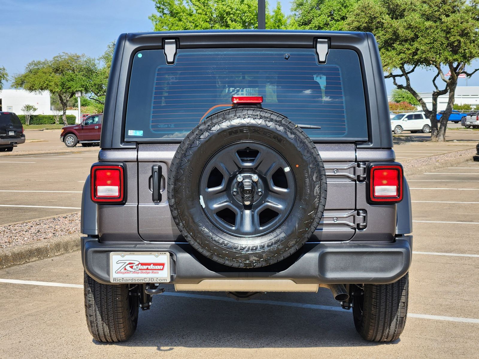 New 2026 Granite Crystal Jeep 2-DOOR SPORT image 5