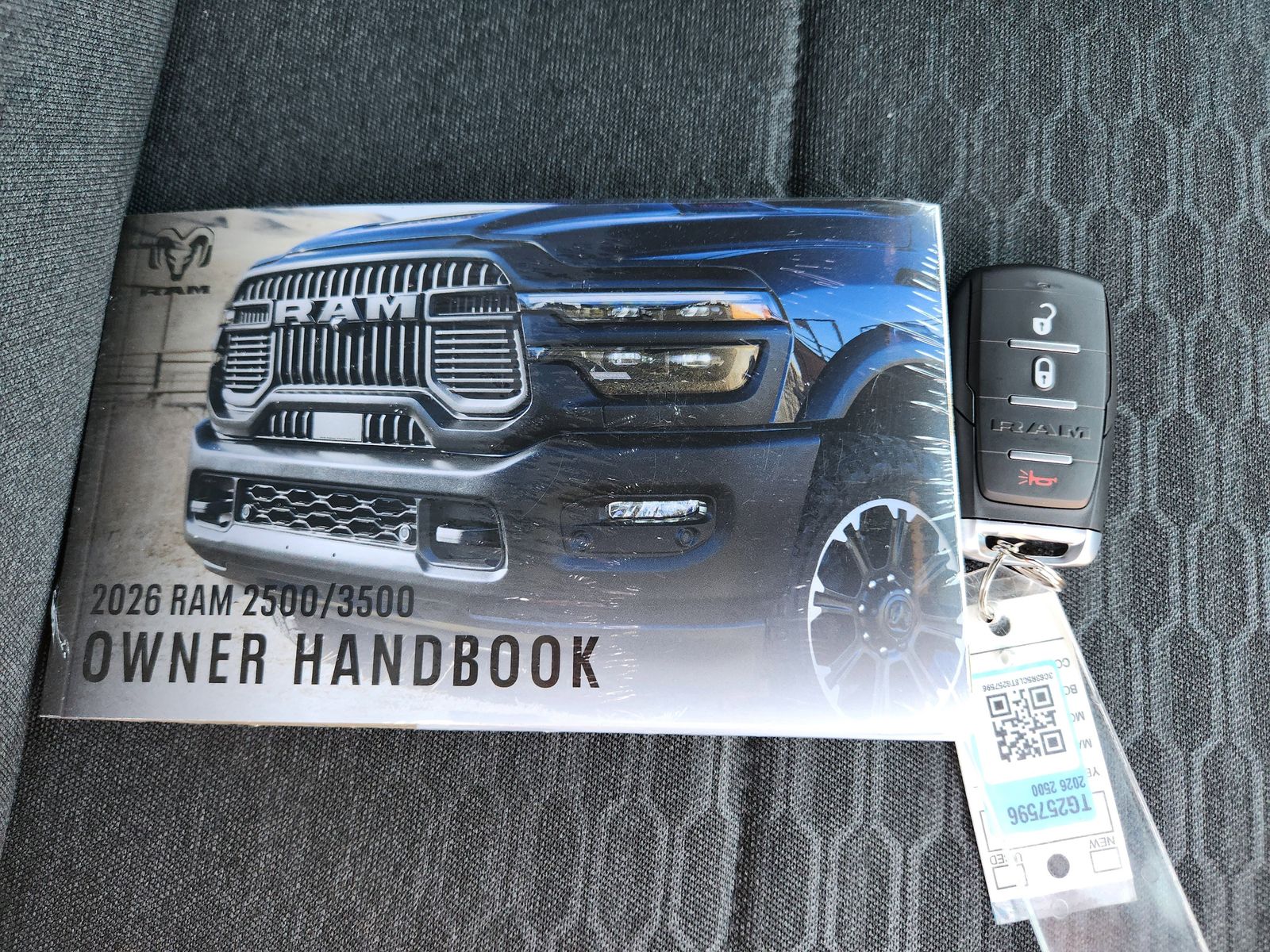 New 2026 Diamond Black Crystal Pearlcoat Ram TRADESMAN CREW CAB 4X4 6