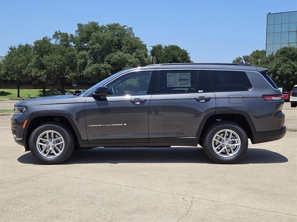 New 2025 Jeep Grand Cherokee L L LAREDO X 4X2 Sport Utility