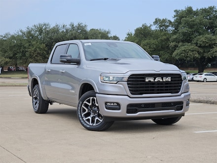 2026 Ram 1500 LARAMIE CREW CAB 4X4 5'7 BOX Pickup