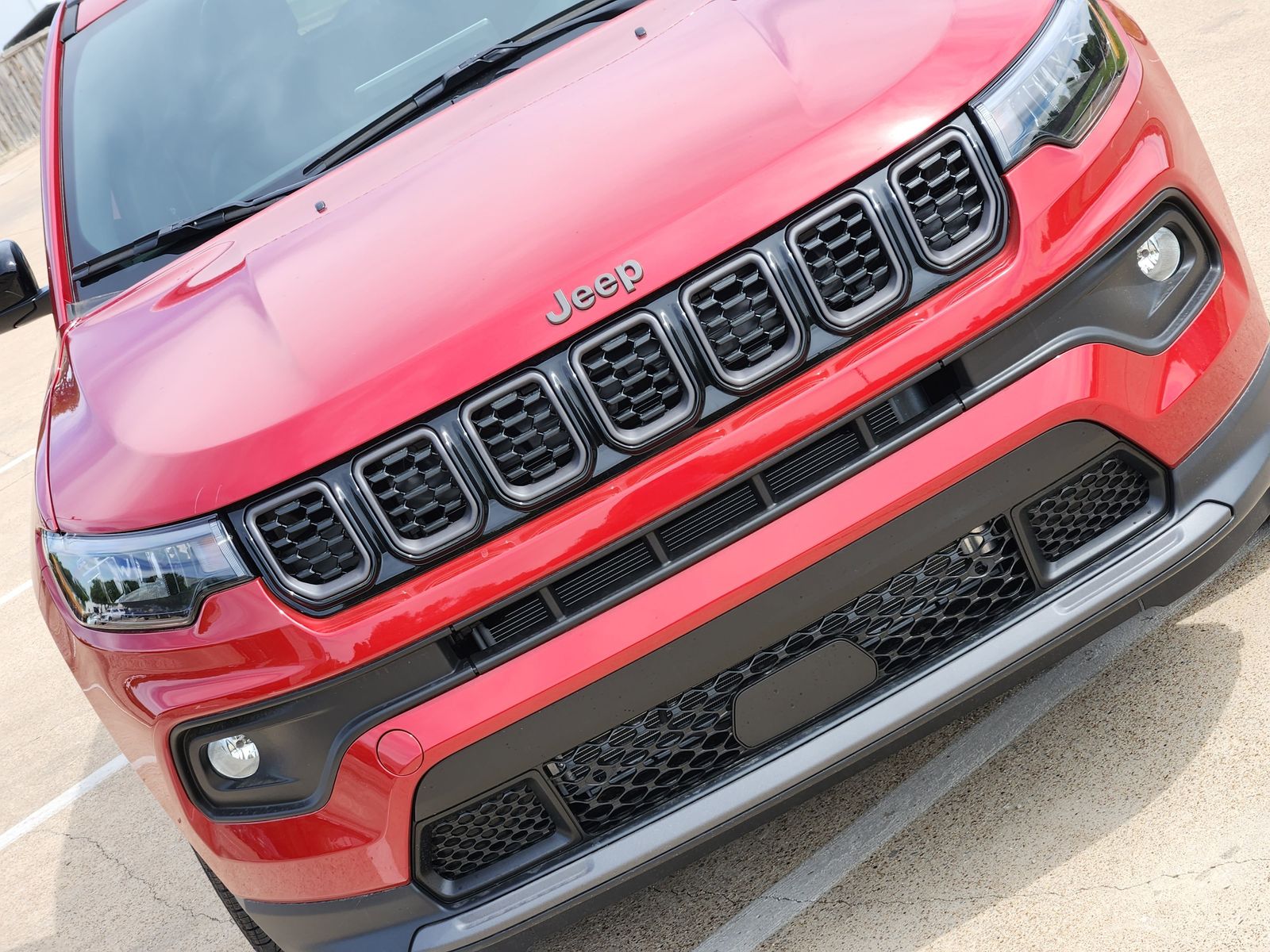 New 2026 Red Hot Pearlcoat Jeep LATITUDE ALTITUDE 4X4 image 14